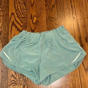Lululemon hotty hot shorts